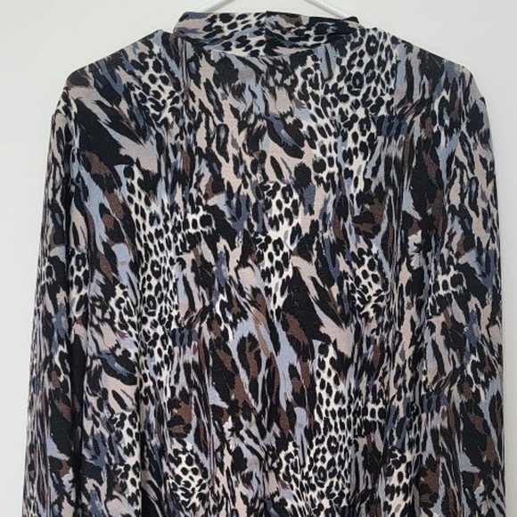 LAURA Abstract PRINT FOOLER TOP = layered Look top - Picture 4 of 4